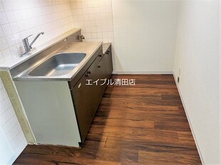 福住駅 バス10分  中央バス　清田団地入口下車：停歩4分 3階の物件内観写真